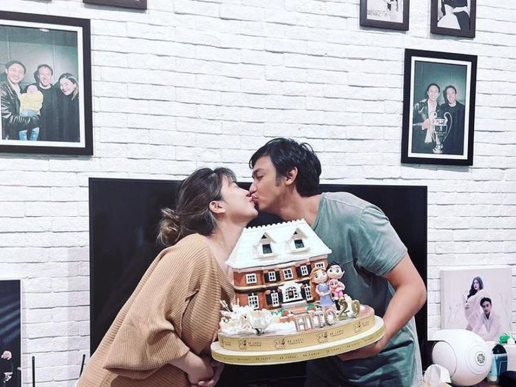 Romantisnya Felicya Angelista dan Hito Carsar saat Makan di Resto Bawah Laut