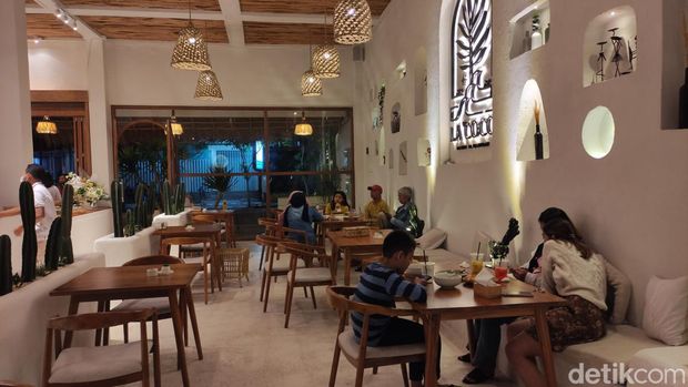 Kafe di Malang