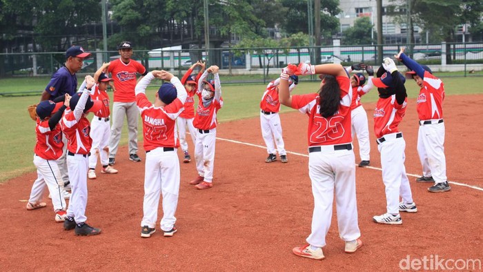 Menanam Nilai Sportivitas Anak Lewat Liga Baseball Dalam rangka menanamkan nilai positif olahraga kepada anak diusia dini, Garuda Baseball-Softball Club (Garuda) kembali menggelar Liga Baseball.