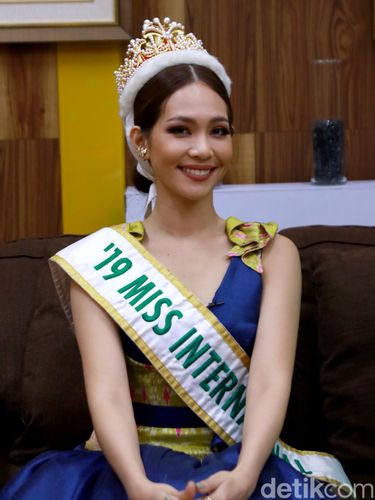 Miss International 2019, Sireethorn Leearamwat