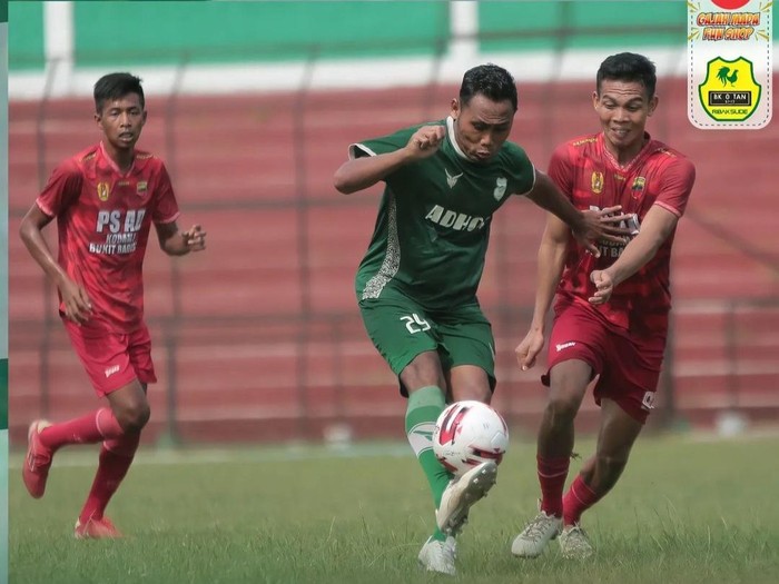 Laga PSMS Medan vs PSAD Kodam I Bukit Barisan.
