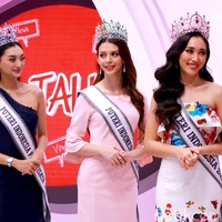 Pemilihan Puteri Indonesai 2022 didukung oleh Mustika Ratu digelar pada Jumat (27/5/2022) Jakarta Convention Center, Jakarta Pusat. Satu tahun tak digelar, pada 2022 ini jumlah finalis Puteri Indonesia bertambah dari 39 menjadi 44 orang. Foto: Rafida Faradhian.