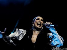 Movement of Soul Jadi Album Baru Reza Artamevia Setelah 21 Tahun