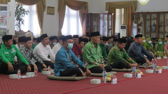 Bupati Sumedang Dony Ahmad Munir hadiri harlah PC GP Ansor Sumedang.