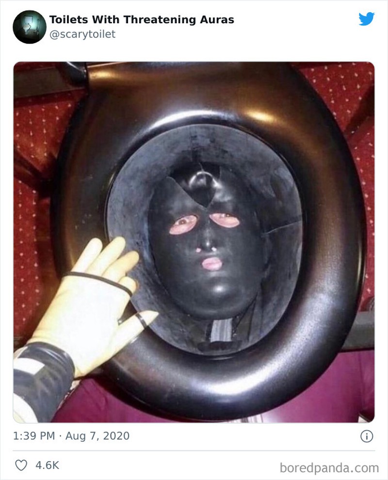 Daftar Kamar Mandi Paling Aneh dan Seram, Berani Coba?