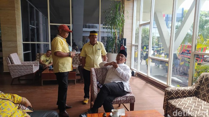 Halalbihalal yang digelar kader dan relawan Airlangga Hartarto di Hotel Four Point By Sheraton Makassar.
