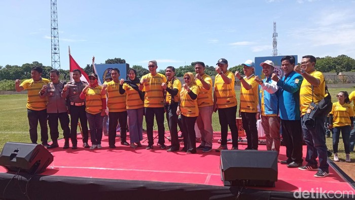 Launching PSGJ di Stadion Bima, Cirebon.