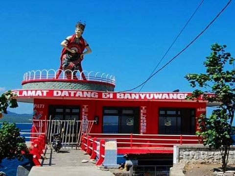 pantai watu dodol