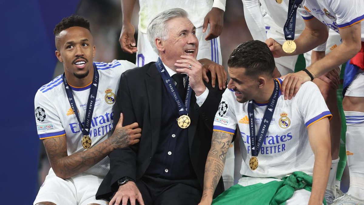 Carlo Ancelotti, pelatih Real Madrid. Foto: Getty Images/Julian Finney