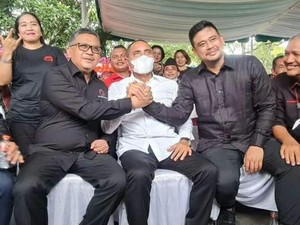Salam Komando Hasto-Edy-Bobby, Ada Apa?