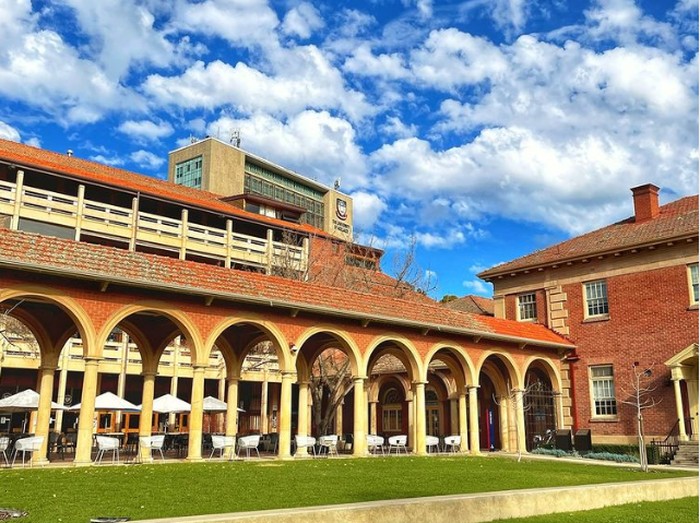 Salah satu mahasiswa ITB diterima beasiswa IISMA di University of Adelaide Australia