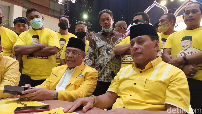 Wakil Ketua DPP Partai Golkar, Nurdin Halid (NH) bersama Ilham Arief Sirajuddin (IAS)