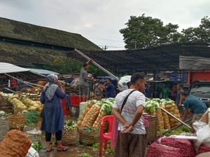 Penampakan Atap Pasar Giwangan Roboh, Timpa 25 Lapak Pedagang