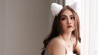 Calon aspri ke 48! Setuju?? tulis Hotman pada caption. (Foto: dok. Biya Pink Pink) 