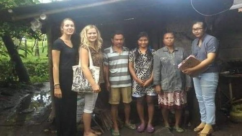 Kediaman salah satu siswa SMAN Bali Mandara, Dayu Kade Shinta Prahastini saat divisitasi