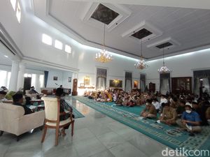 Iringan Doa di Tengah Pencarian Eril yang Hilang di Sungai Aare