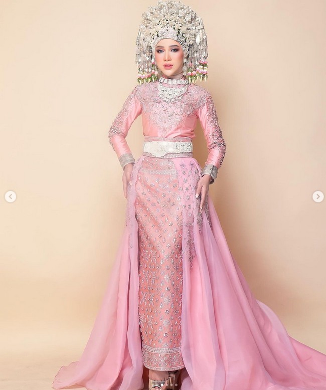 Dilansir dari situs resmi Yayasan Puteri Indonesia, Eggy diketahui memiliki advokasi yang bergerak di bidang pelestarian budaya dan pariwisata yang ditujukan kepada anak-anak. Dan advokasi ini juga melakukan kegiatan pemberdayaan perempuan. Foto: Dok. Instagram @eggyfegri.