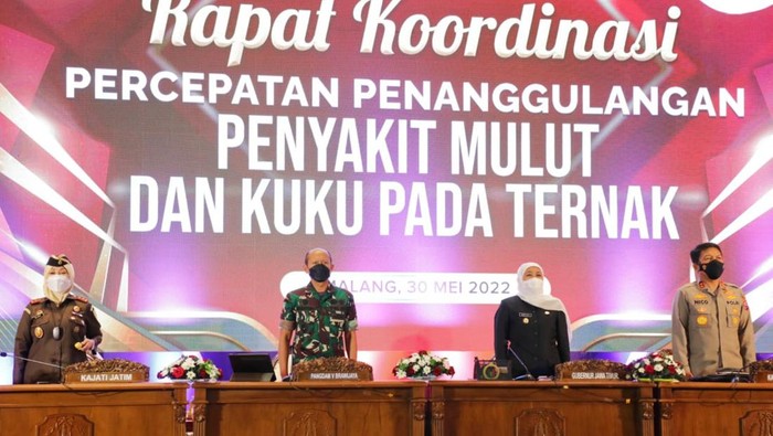 Gubernur Jawa Timur Khofifah Indar Parawansa