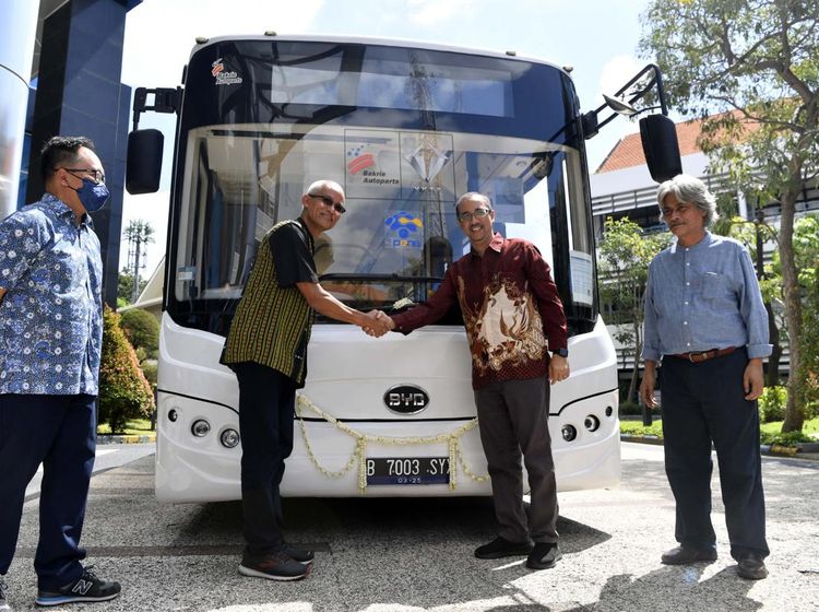Lab Elektrifikasi Transportasi untuk Kendaraan Listrik Diresmikan