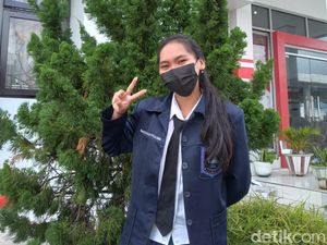 Bahagianya Marselinda Dapat Beasiswa Kuliah FK Unsrat Usai Terhimpit Biaya