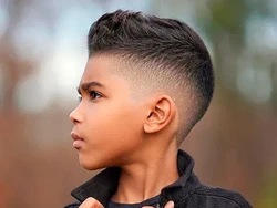 8 Inspirasi Model Rambut Anak Laki-laki yang Jadi Tren 2024