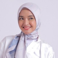 Anak Ridwan Kamil, Emmeril Kahn Mumtadz atau akbra disapa Eril masih belum ditemukan sejak hanyut di Sungai Aare, Swiss, pada Kamis (26/5/2022). Sosok sang kekasih, Nabila Ishma Nurhabibah, pun jadi sorotan. Foto: Instagram/@nabilaishma