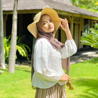 “Kakak cantik yg sabar yahh😍,” ucap netizen lagi. Foto: Instagram/@nabilaishma