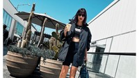 Banyak juga netizen yang menilai Nia Ramadhani mirip dengan Lisa BLACKPINK dengan rambut pendek itu. Foto: Instagram Nia Ramadhani