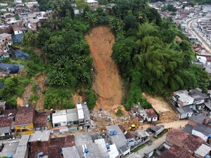 Banjir dan Longsor di Brasil Tewaskan Lebih dari 100 Orang