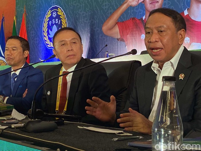 PSSI menggelar Kongres Biasa Tahun 2022 di Trans Luxury Hotel, Kota Bandung pada Senin (30/5/2022). Ada dua agenda utama yang bakal dibahas dalam kongres biasa ini.