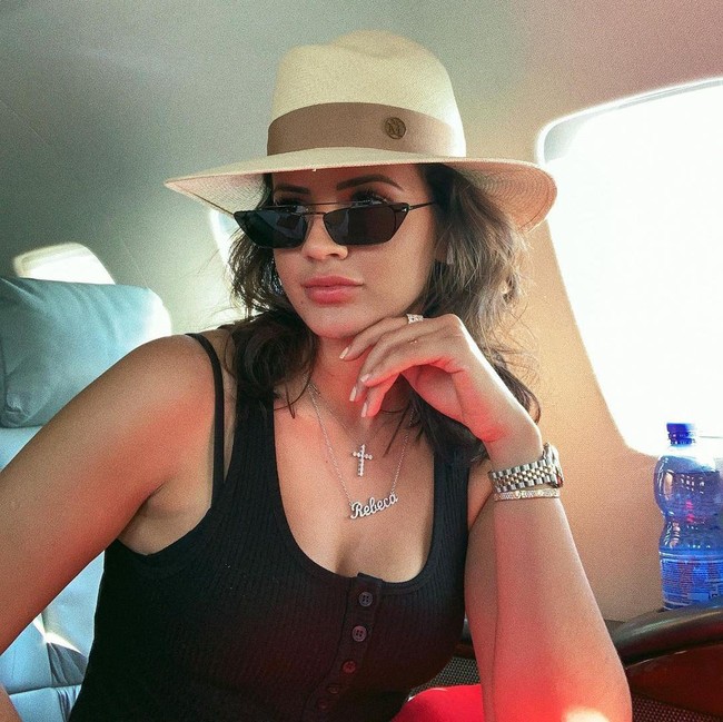 Ia dulu adalah seorang striker unggulan yang pernah memperkuat tim sepak bola wanita klub Liga Perancis, AS Monaco.Foto: Instagram @rebecatavares