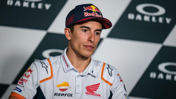 SCARPERIA, ITALY - MAY 28: Marc Marquez of Spain and Repsol Honda Team speaks speaks about his injury and upcoming surgery during the qualifying practice of the MotoGP Gran Premio d'Italia Oakley at Mugello Circuit on May 28, 2022 in Scarperia, Italy. (Photo by Steve Wobser/Getty Images)