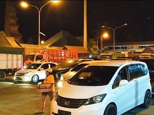 Kendaraan Mengular di Pelabuhan Gilimanuk, Masuk Kapal Antre 3 Jam