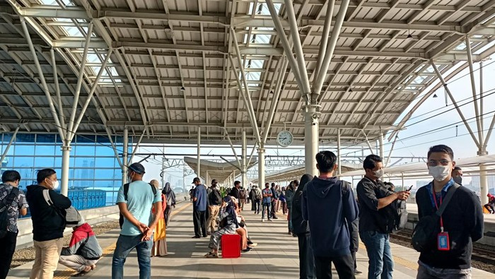 Suasana di Stasiun Manggarai, Jakarta. Senin (30/5/2022).