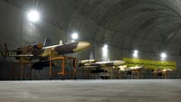 Begini penampakan bagian dalam pangkalan drone bawah tanah rahasia Iran.