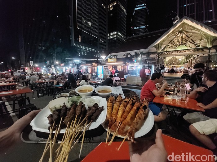 Best Satay di Satay Street Singapura Best Satay di Satay Street Singapura