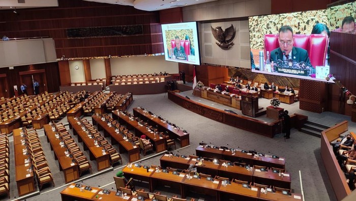 DPR RI Gelar Paripurna soal RUU HAPer-Narkotika, 21 Anggota Hadir Fisik