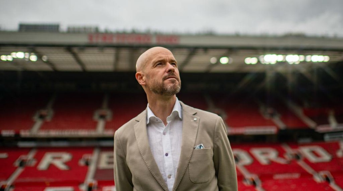 Manajer anyar Man United, Erik ten Hag. (Foto: Manchester United via Getty Imag/Ash Donelon)