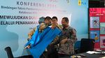 Foto-foto Rompi Biru Penangkal Korupsi ala KPK
