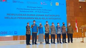 Foto-foto Rompi Biru Penangkal Korupsi ala KPK