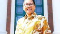 Bersama Belva Devara, Iman Usman merupakan pendiri Ruangguru yang merupakan situs bimbingan belajar online. Iman Usman dan Belva juga diketahui sama-sama lulusan Harvard. Foto: Instagram/imanusman