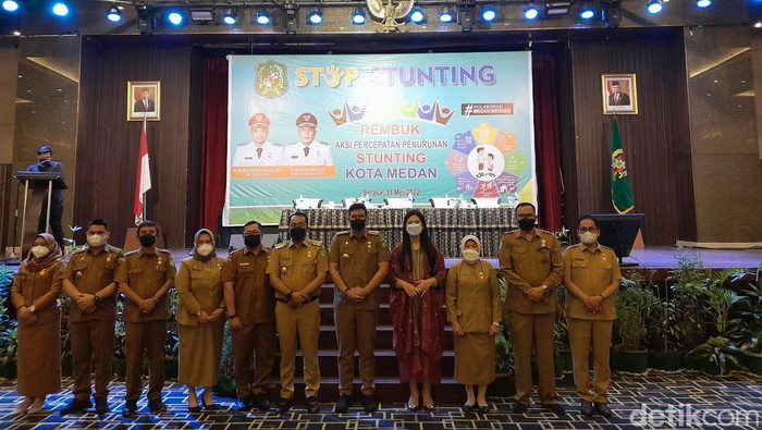 Kegiatan rembug stunting di Medan