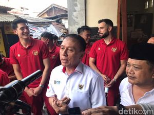 Jawaban Santai Iwan Bule Usai Disenggol Komedi Satir Bintang Emon