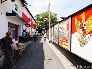 Melihat Mural Wayang Pancasila di Magelang