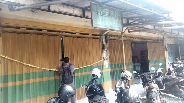 perampokan toko emas di mojokerto