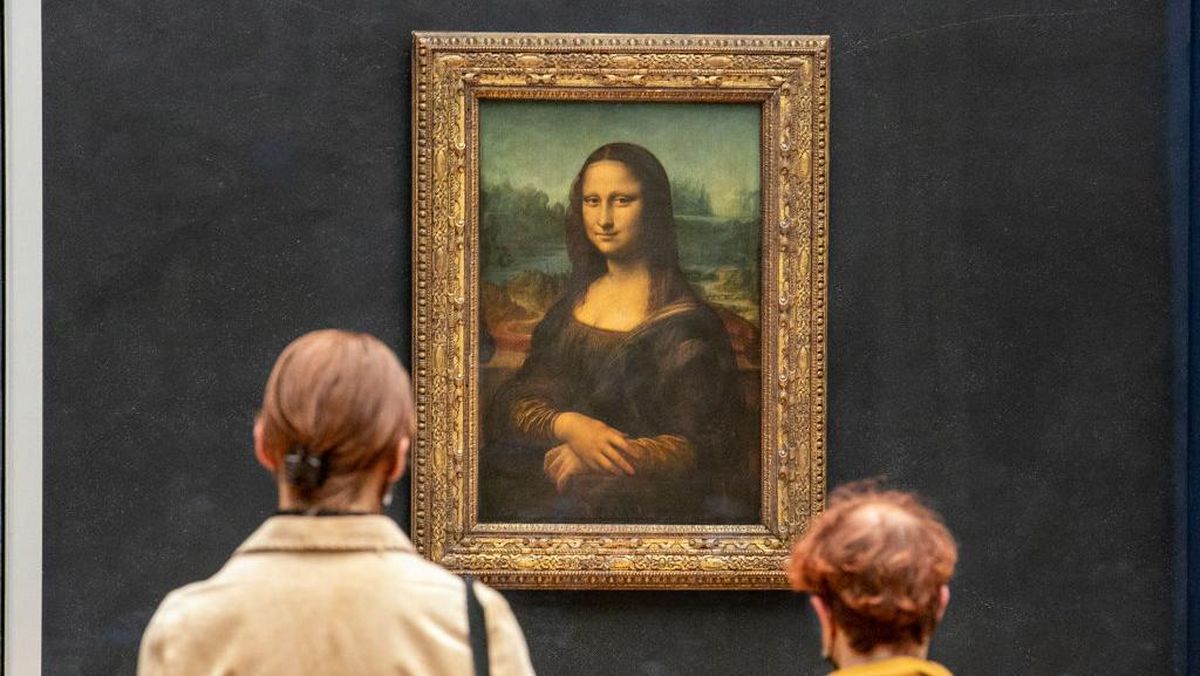Tempel Lukisan Dekat Mona Lisa, 2 Turis Jerman Ditangkap