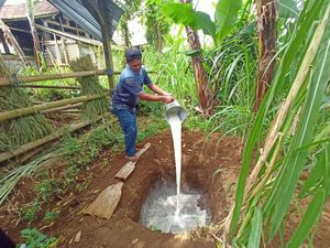 Keluhan Peternak Sapi Perah Ponorogo: Jangan Kucilkan Kami yang Terdeteksi PMK