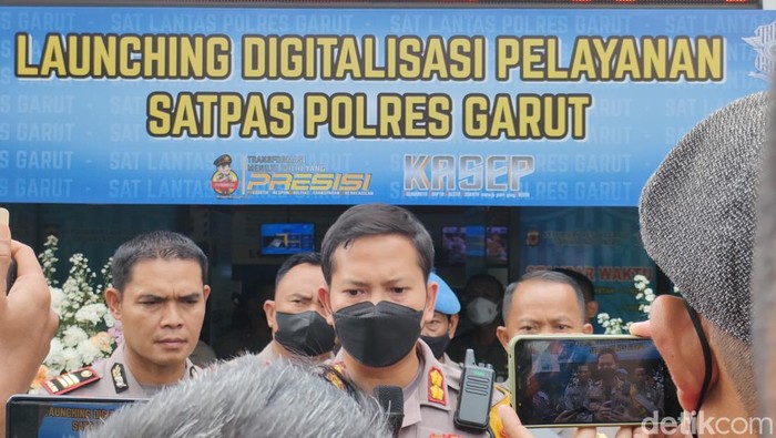 Polres Garut meresmikan program digitalisasi pelayanan SIM