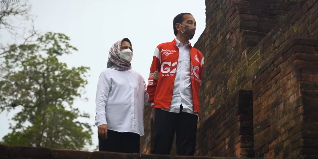 Presiden Jokowi di Candi Kedaton