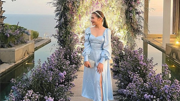 5 Gaya Prilly Latuconsina di Resepsi Maudy Ayunda, Pakai Gaun Cinderella